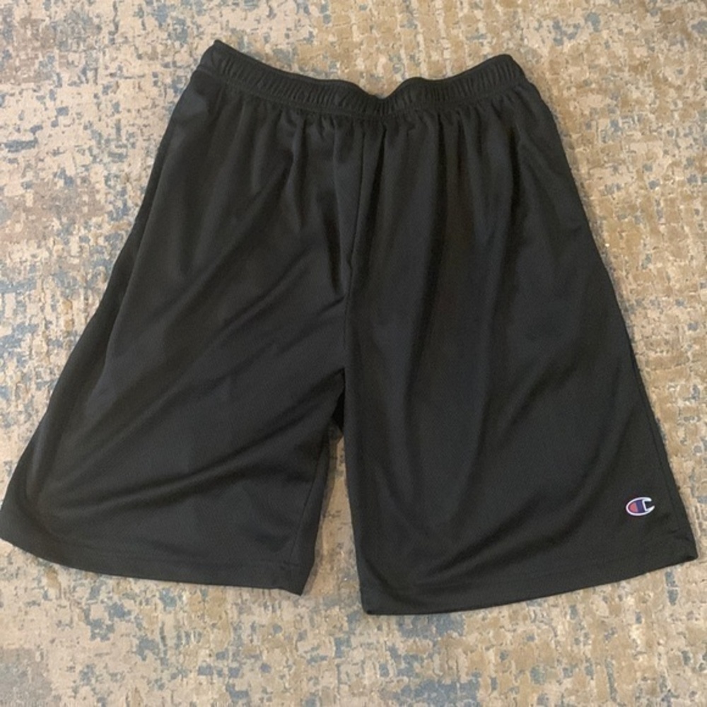 Champion black athletic basketball shorts size XL